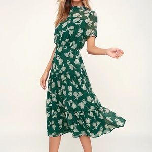 Gorgeous high-neck dress